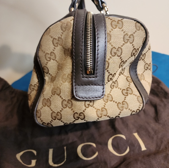 Gucci Boston GG Small Boston Leather Bag, gift paper, and a hard box. - Picture 4 of 16
